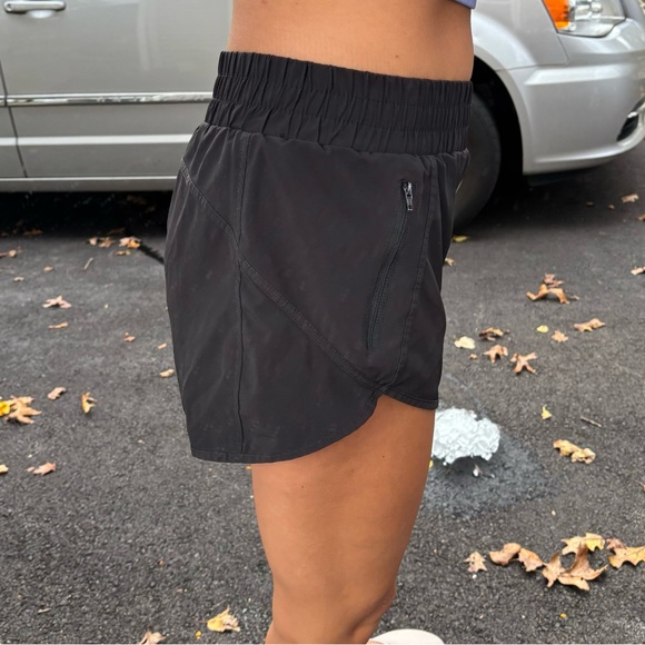 Women's | Size M | Black Athletic Shorts - Picture 3 of 9